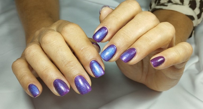 Les soins des mains Manicure Pedicure