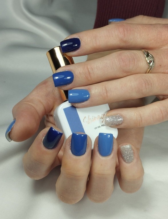 Les soins des mains Manicure Pedicure